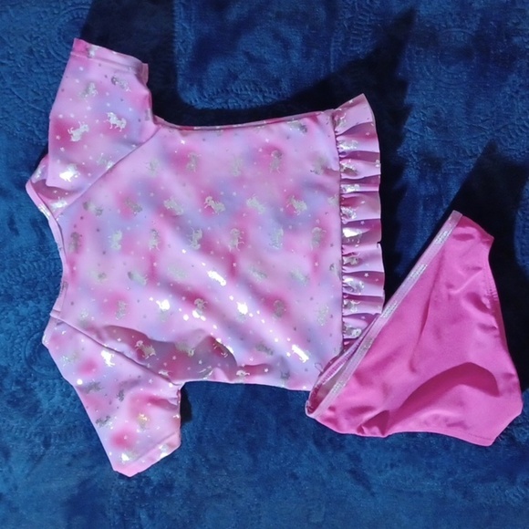 REAL LOVE 2 PIECE BATHING SUIT 24 MONTHS. - Picture 4 of 7